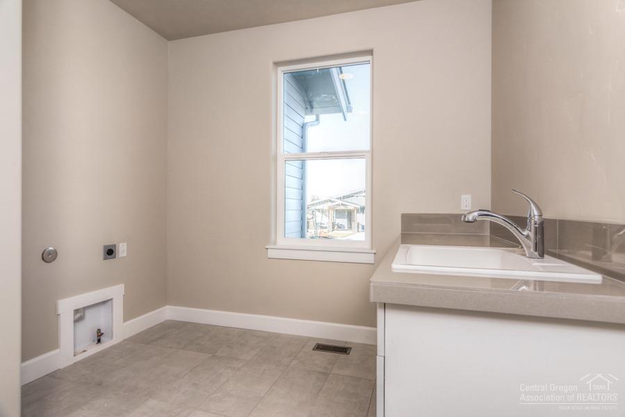 Redtail Ridge - Residential