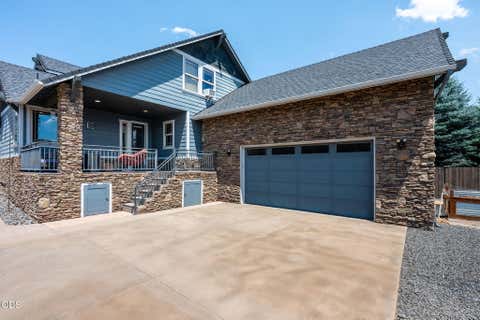 Tiny photo for 63109 Turret Court, Bend, OR 97701 (MLS # 220225873)