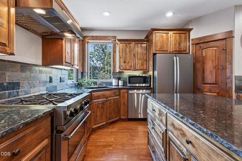Tiny photo for 63109 Turret Court, Bend, OR 97701 (MLS # 220225873)