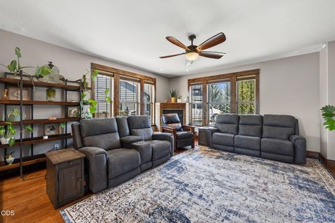 Tiny photo for 63109 Turret Court, Bend, OR 97701 (MLS # 220225873)