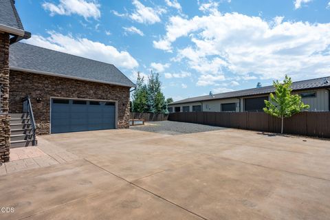 Tiny photo for 63109 Turret Court, Bend, OR 97701 (MLS # 220225873)