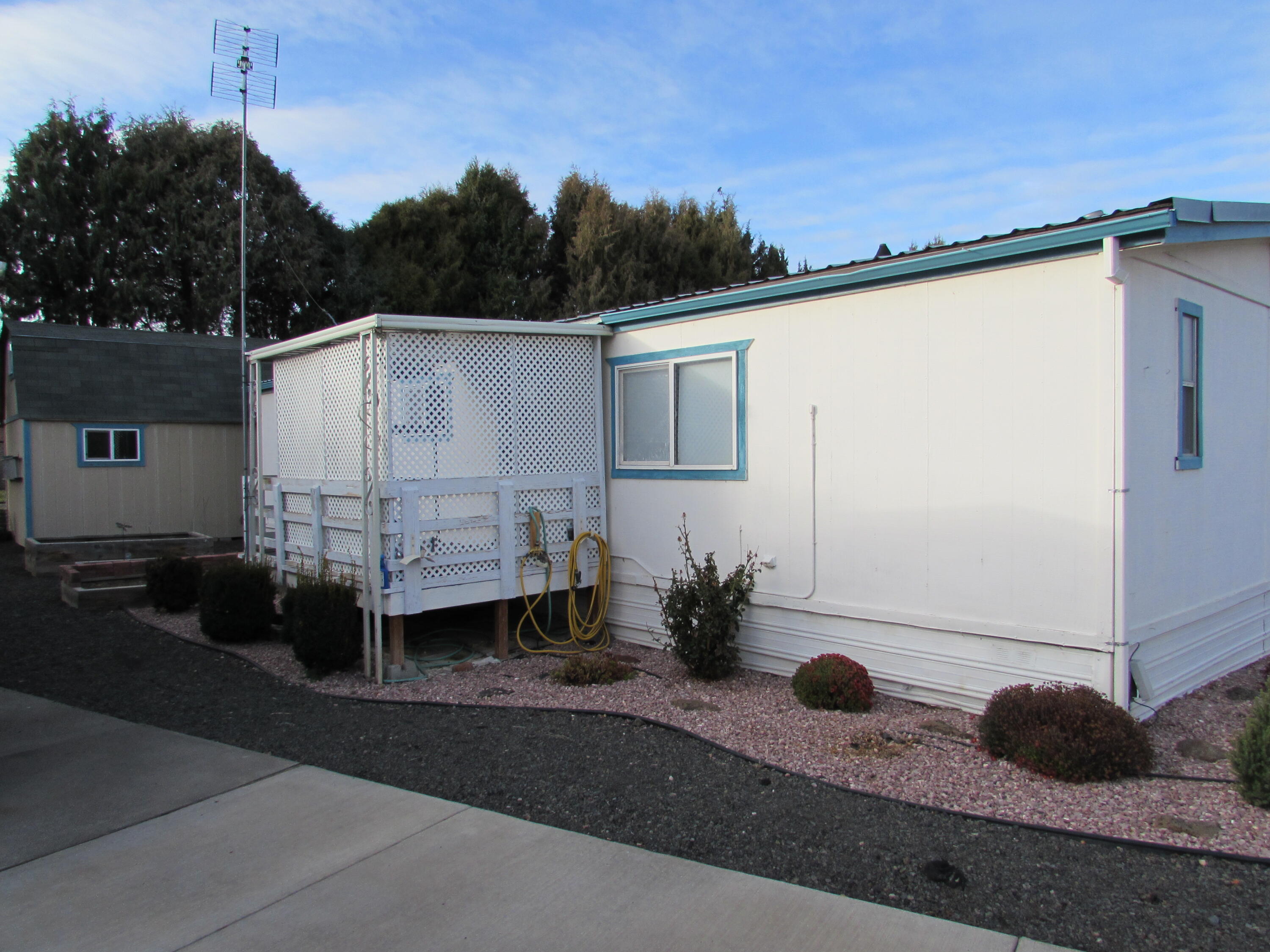 Green Pastures Mob - Residential