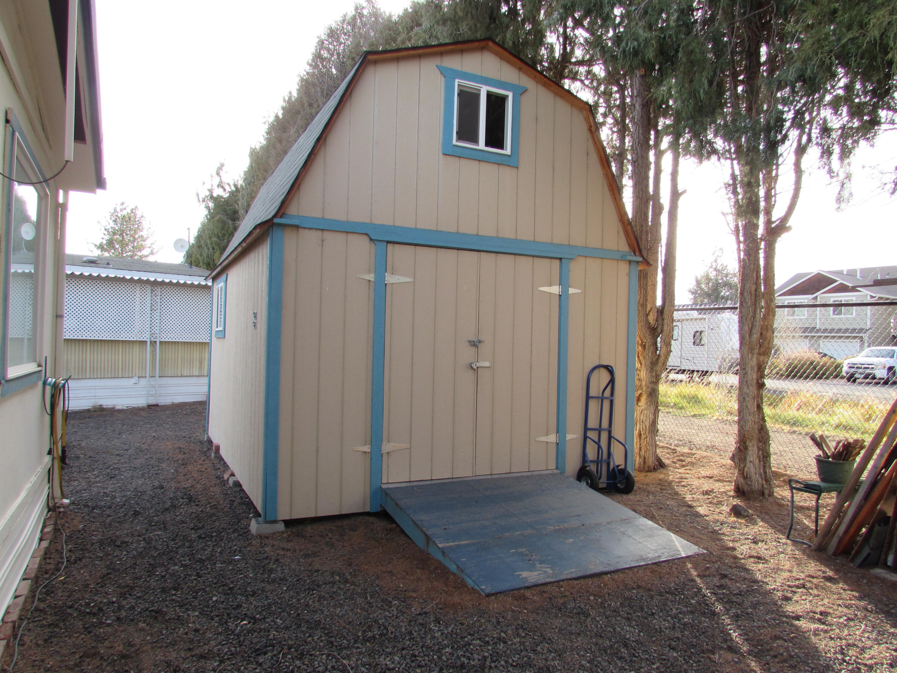 Green Pastures Mob - Residential