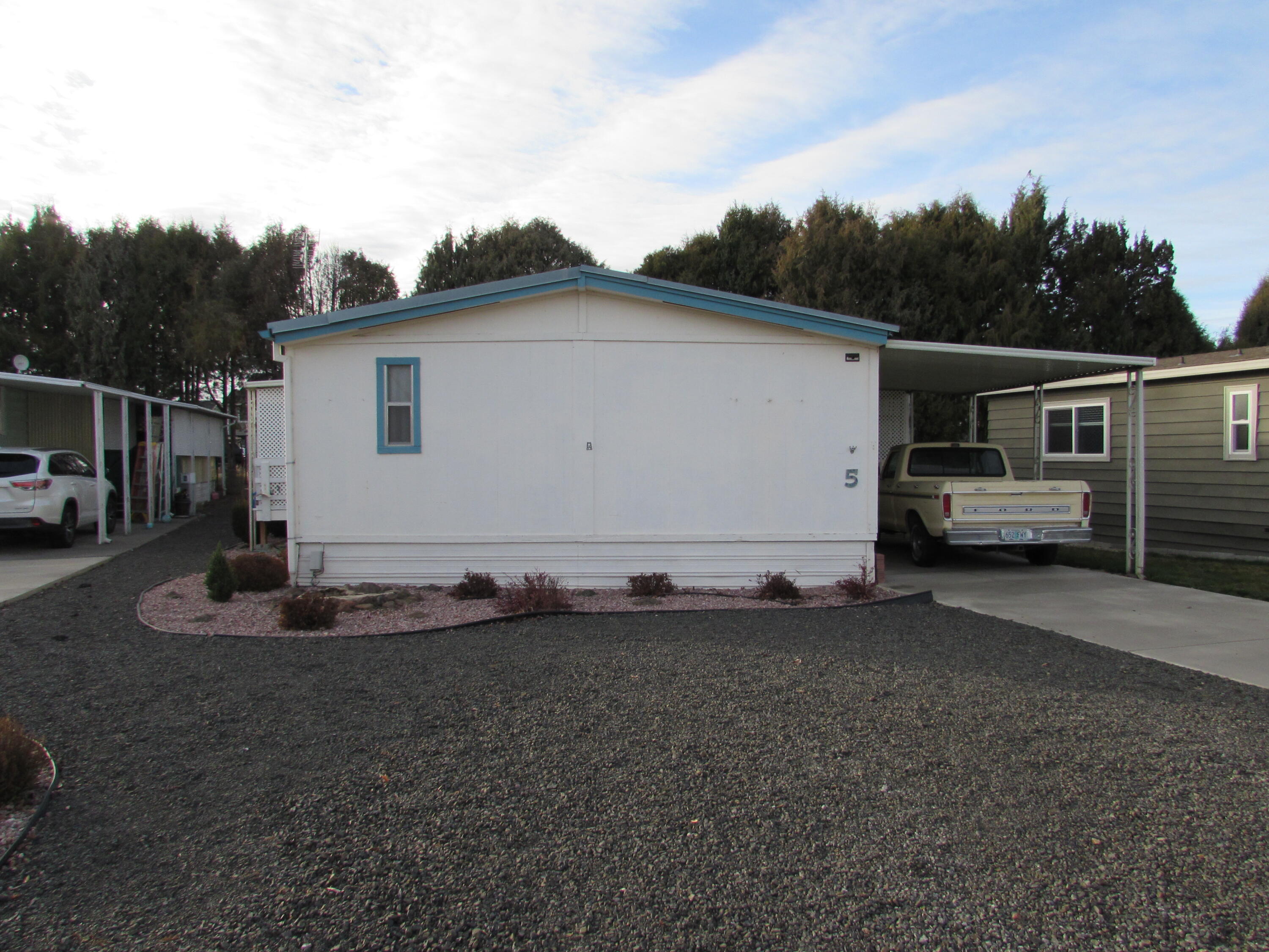 Green Pastures Mob - Residential