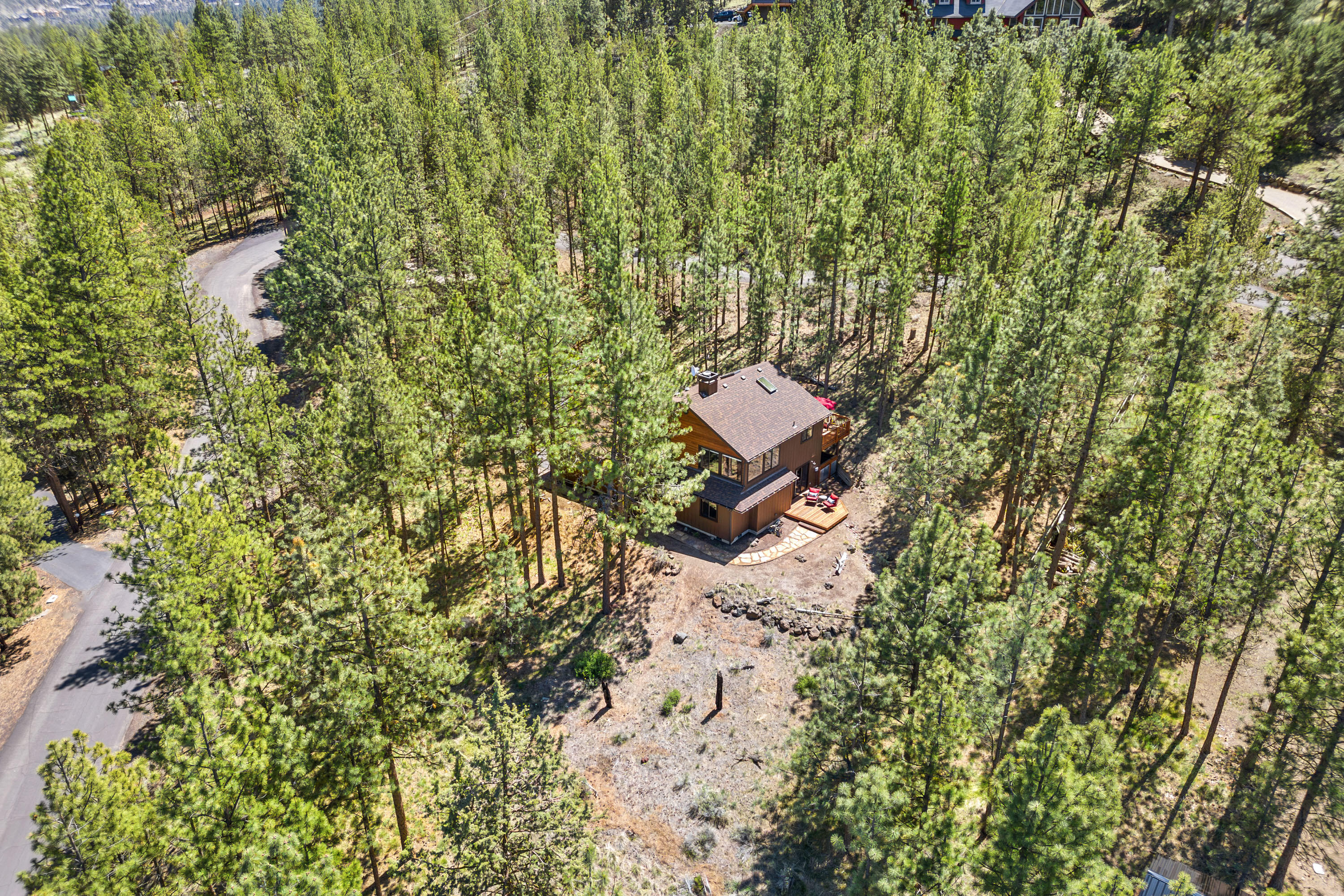 19083 Saddleback Lane