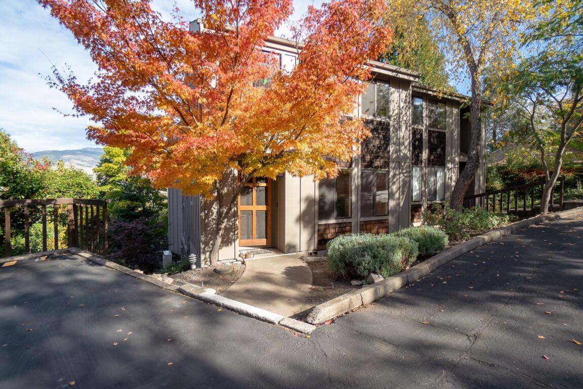 Ravenwood Townhomes - Residential