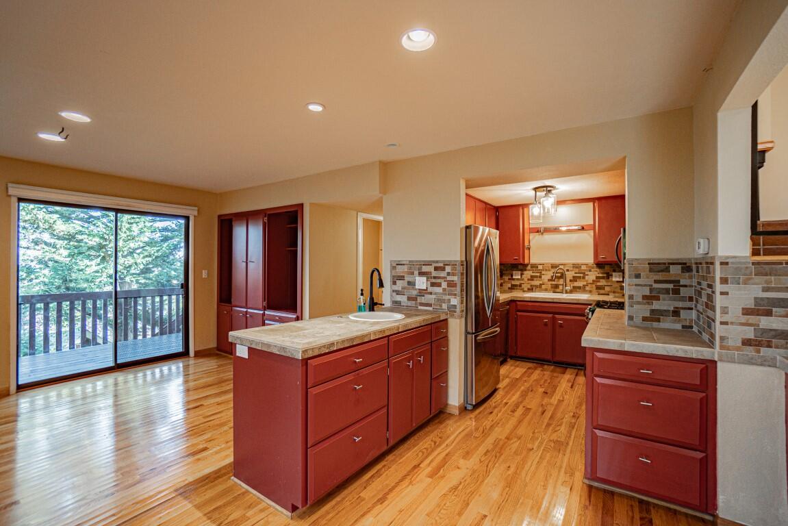 Ravenwood Townhomes - Residential