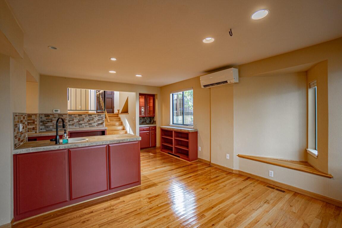 Ravenwood Townhomes - Residential