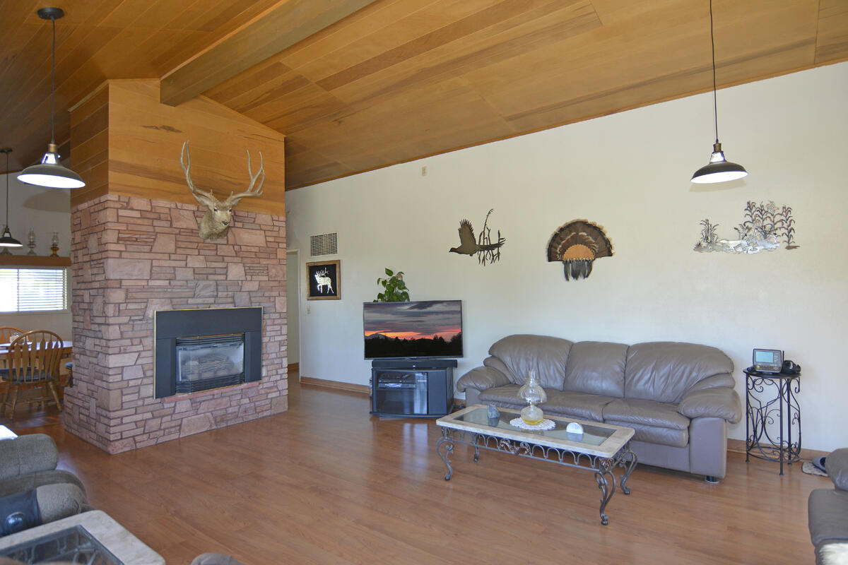 Rimrock Acres - Residential