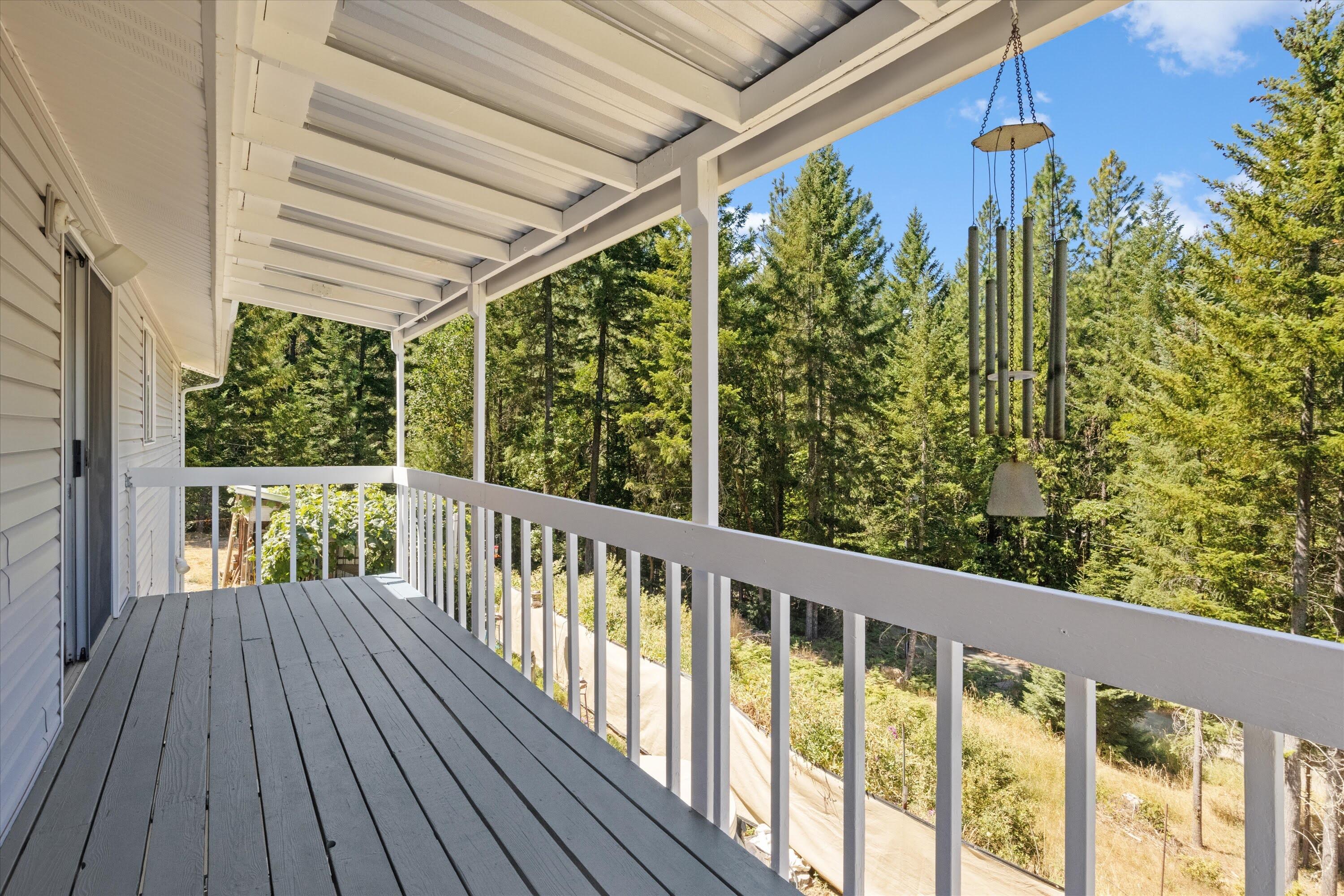 Glendale, Tow NOf Julia - Residential