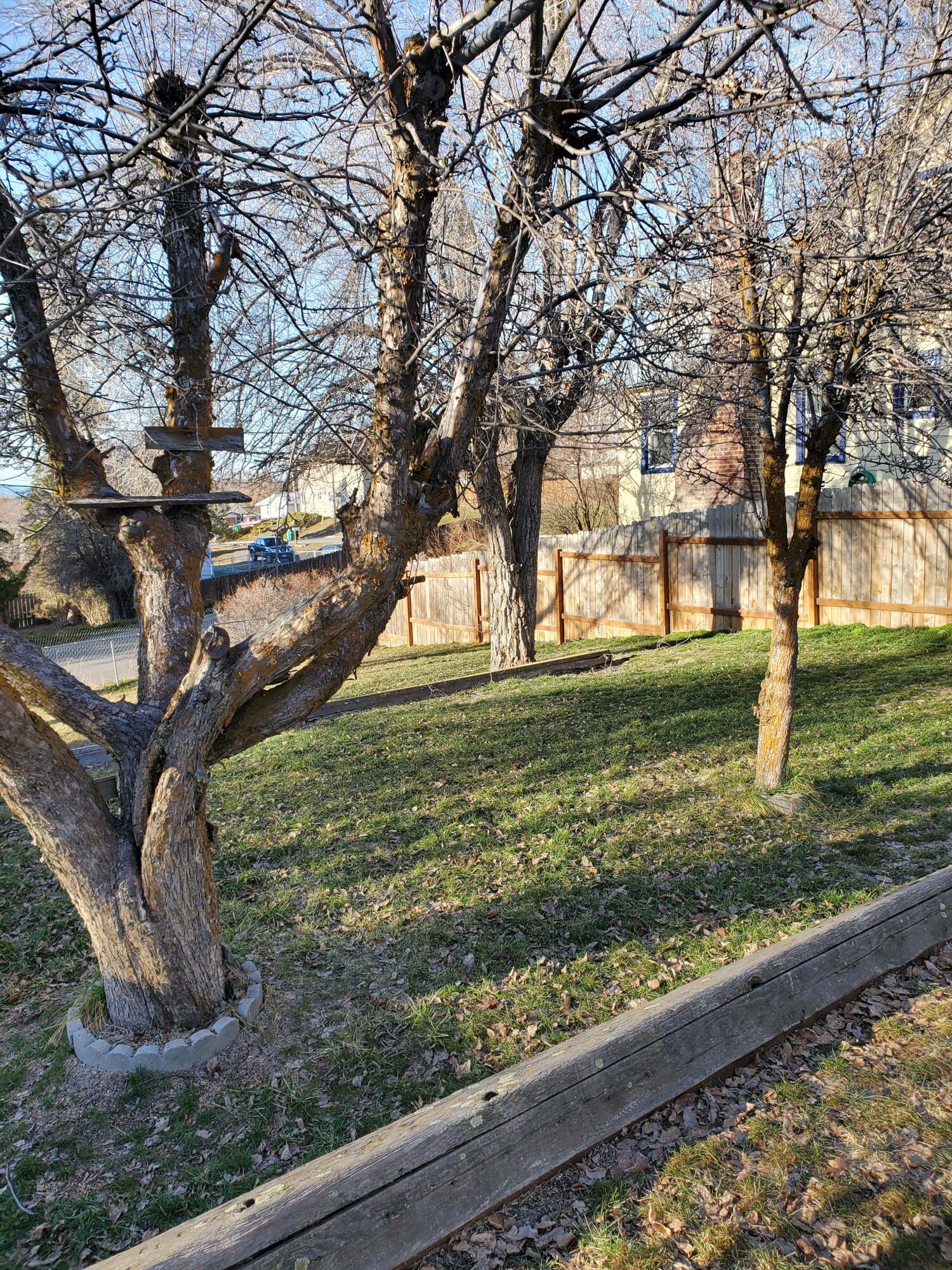 Klamath Falls -First Addition - Residential