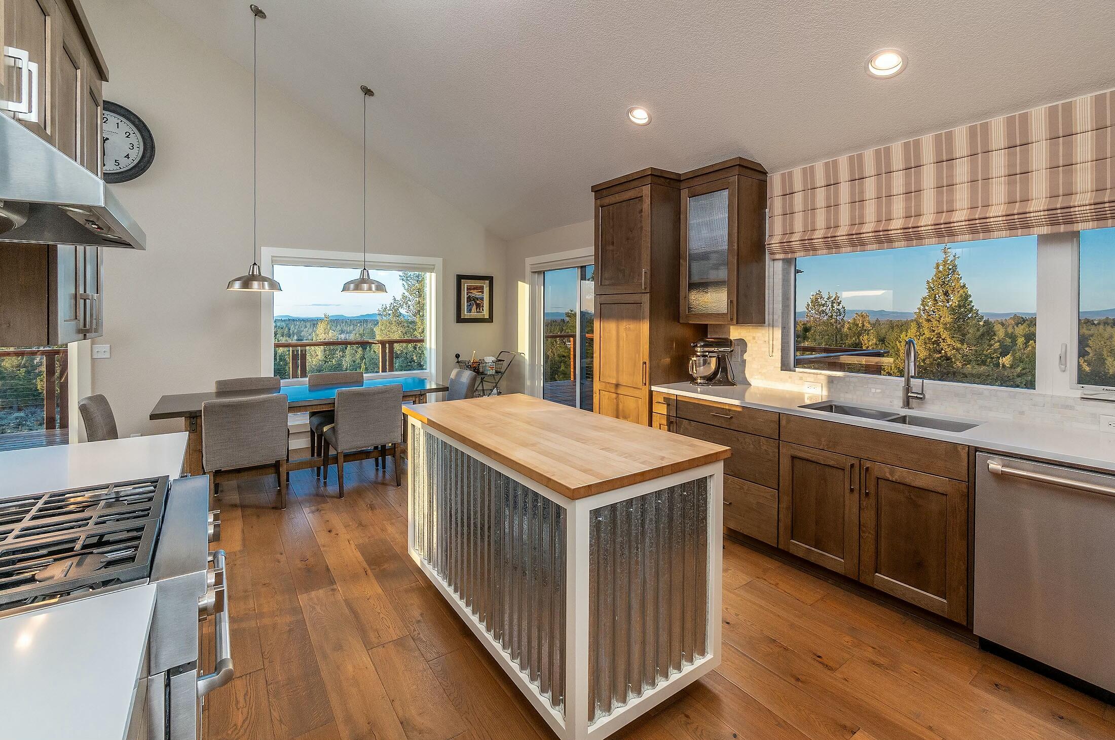 Horse Butte - Residential