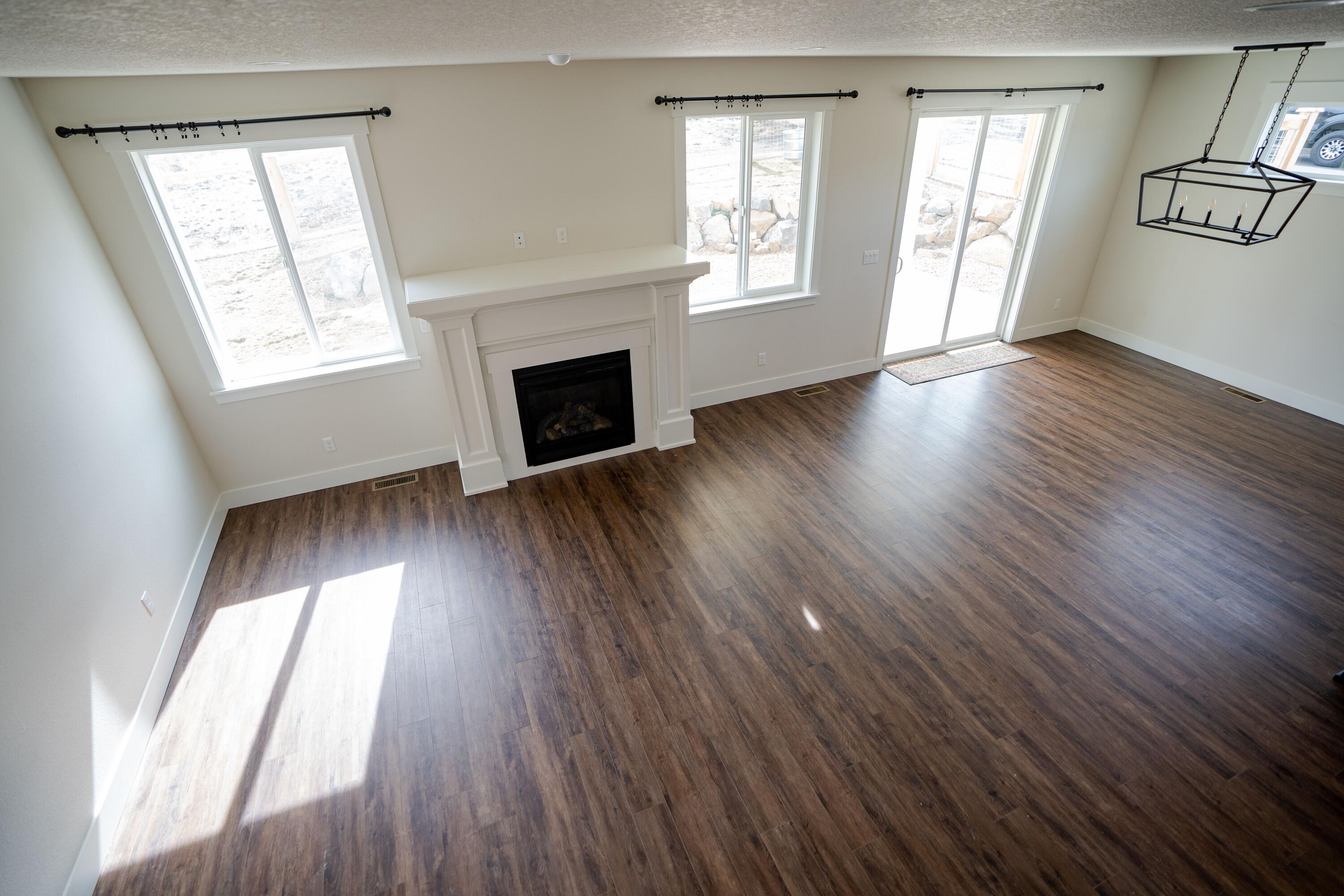 Brookswood Crossing - Residential