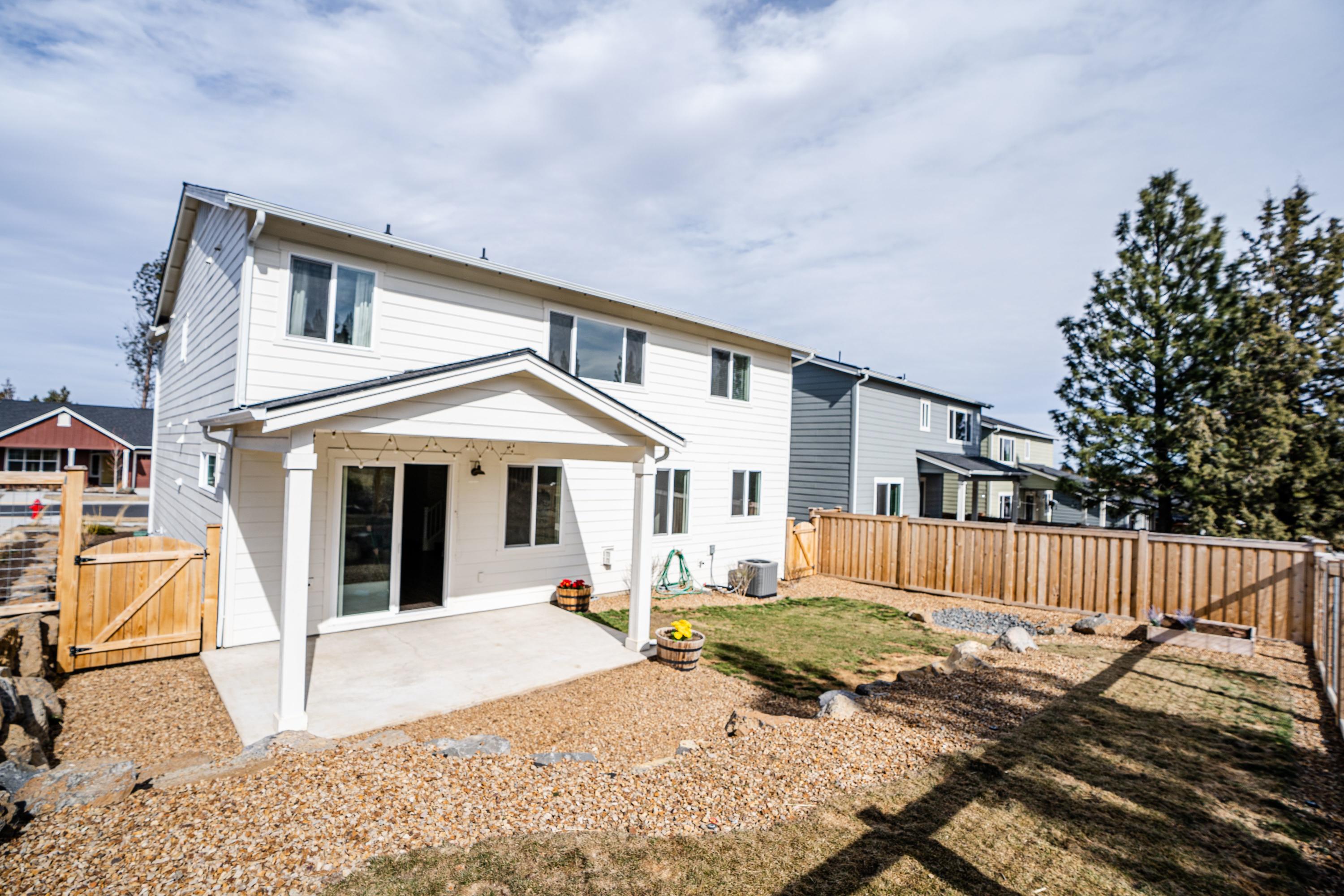 Brookswood Crossing - Residential