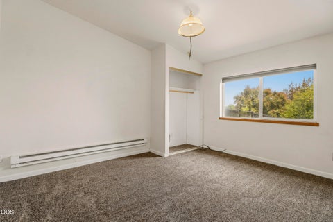Tiny photo for 56 SE L Street Loop, Madras, OR 97741 (MLS # 220223017)