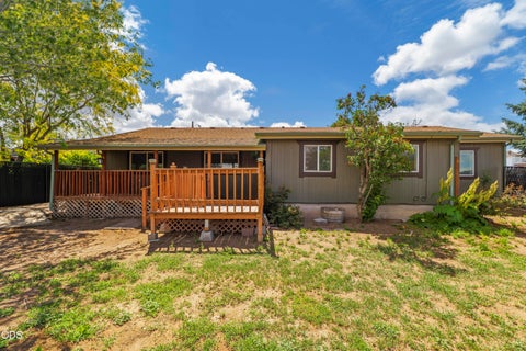 Tiny photo for 56 SE L Street Loop, Madras, OR 97741 (MLS # 220223017)