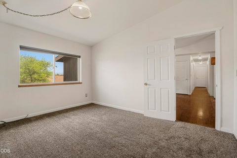 Tiny photo for 56 SE L Street Loop, Madras, OR 97741 (MLS # 220223017)