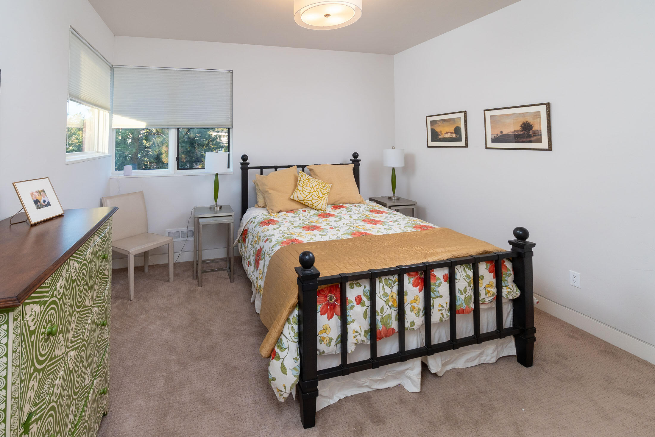 Three Pines - Residential