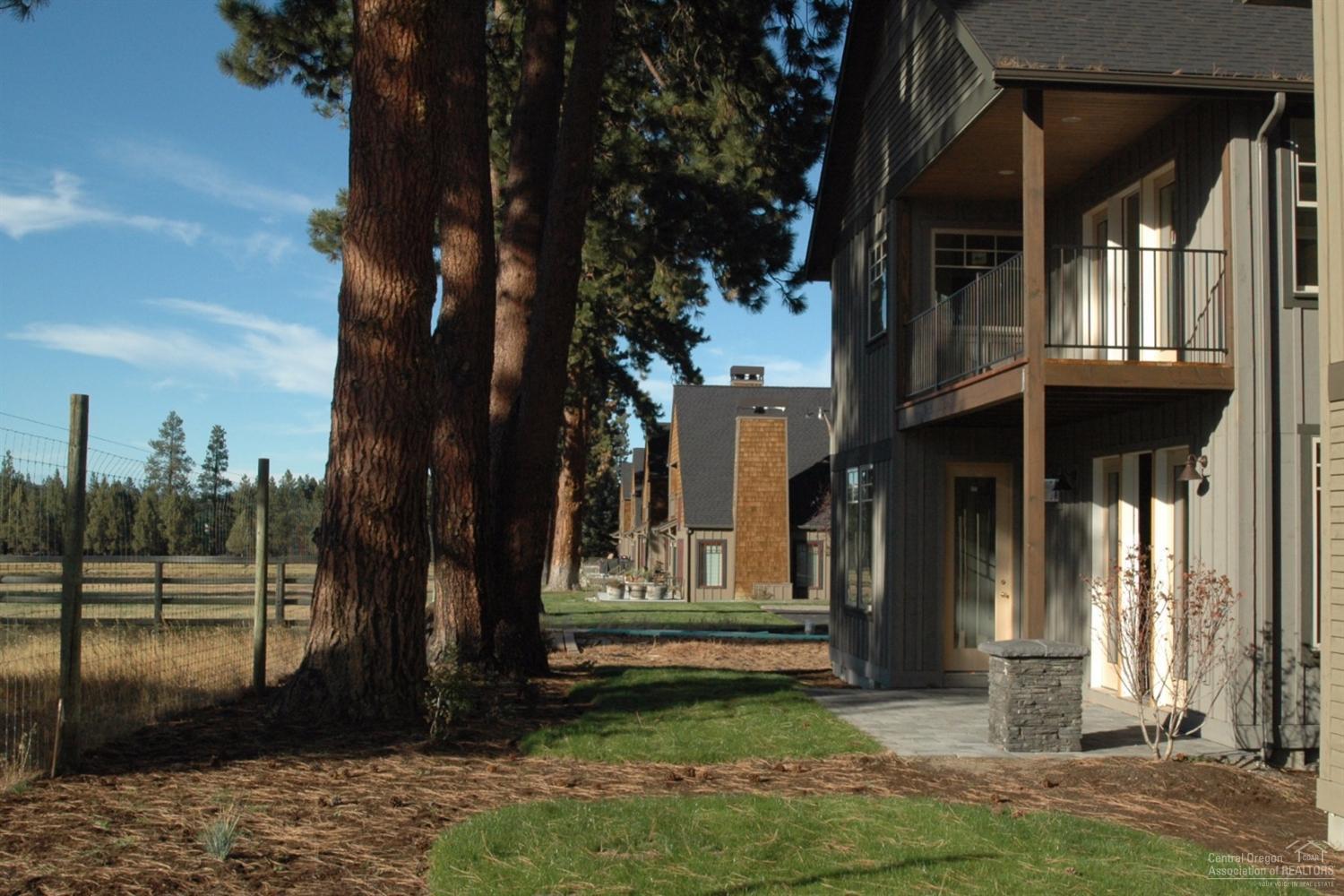 Pine Meadow Vill - Residential