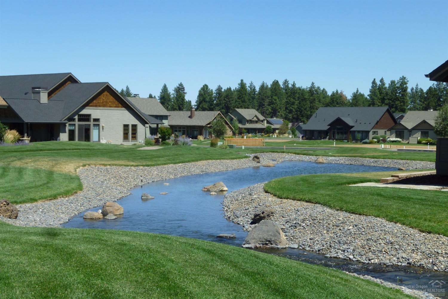 Pine Meadow Vill - Residential