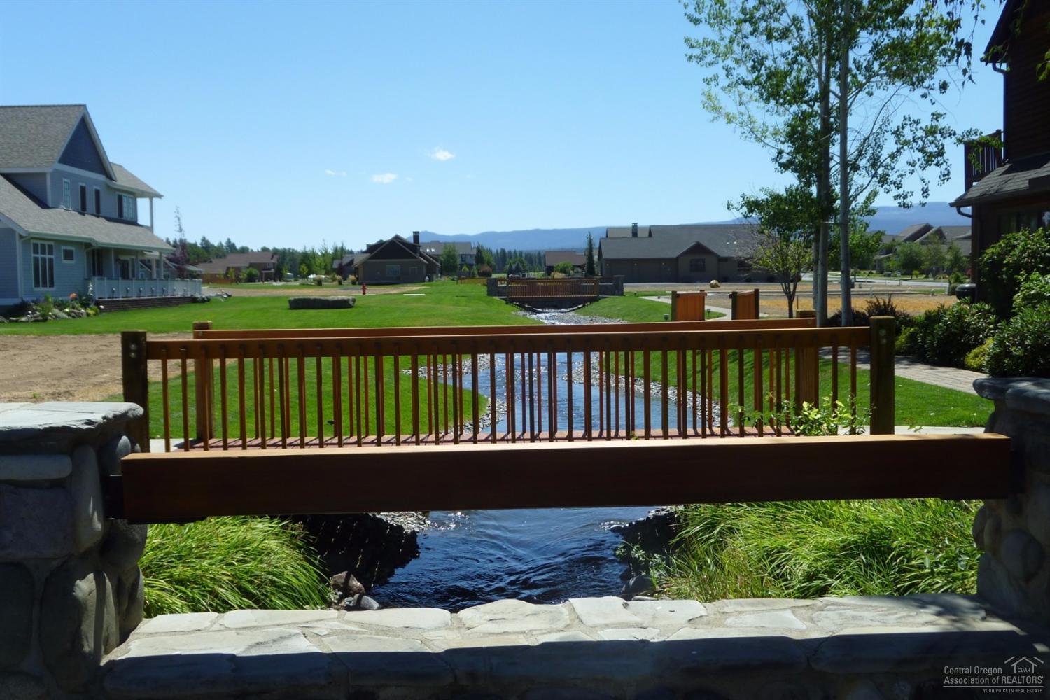 Pine Meadow Vill - Residential