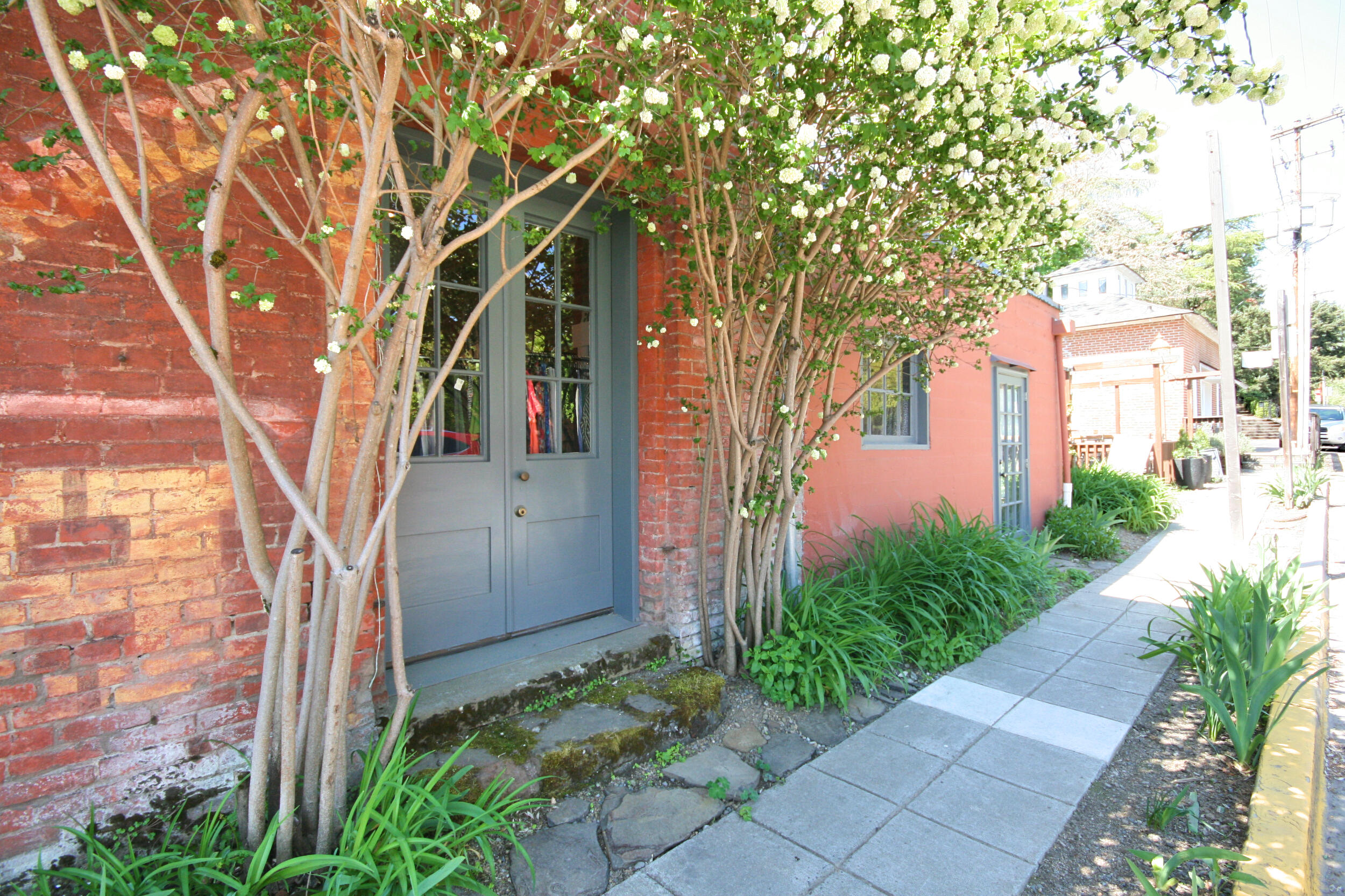 N/A - Commercial Sale