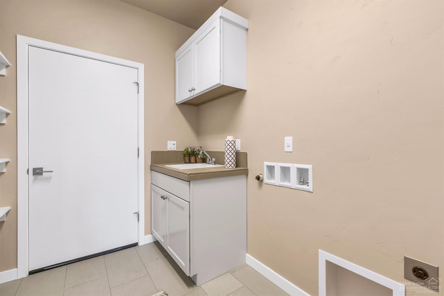 Hidden Hills - Residential