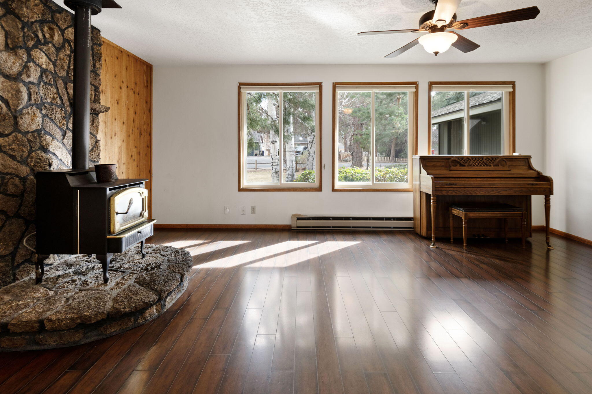 21060 Woodhaven Avenue