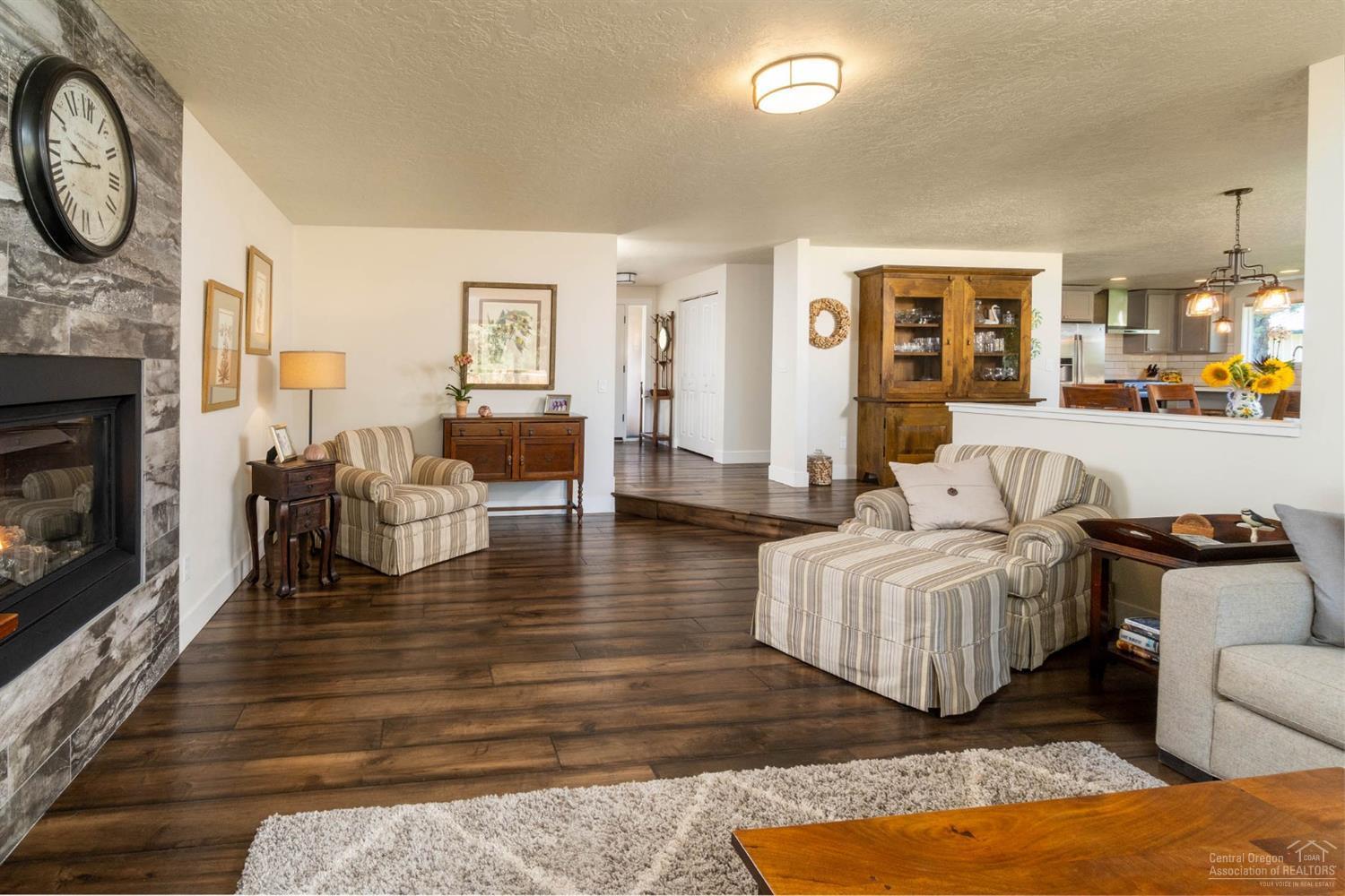 Ronald Acres - Residential
