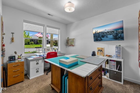 Tiny photo for 4431 SW Salmon Place, Redmond, OR 97756 (MLS # 220223567)