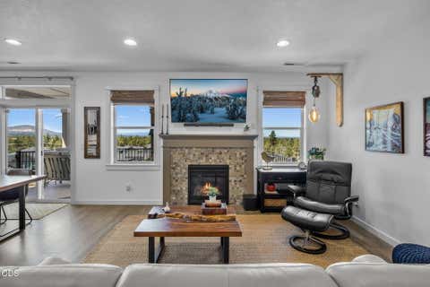 Tiny photo for 4431 SW Salmon Place, Redmond, OR 97756 (MLS # 220223567)