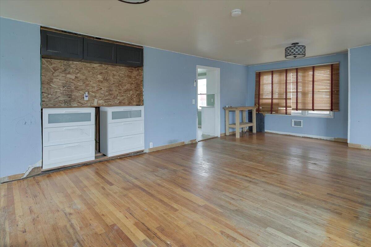 136 SW 2nd Street