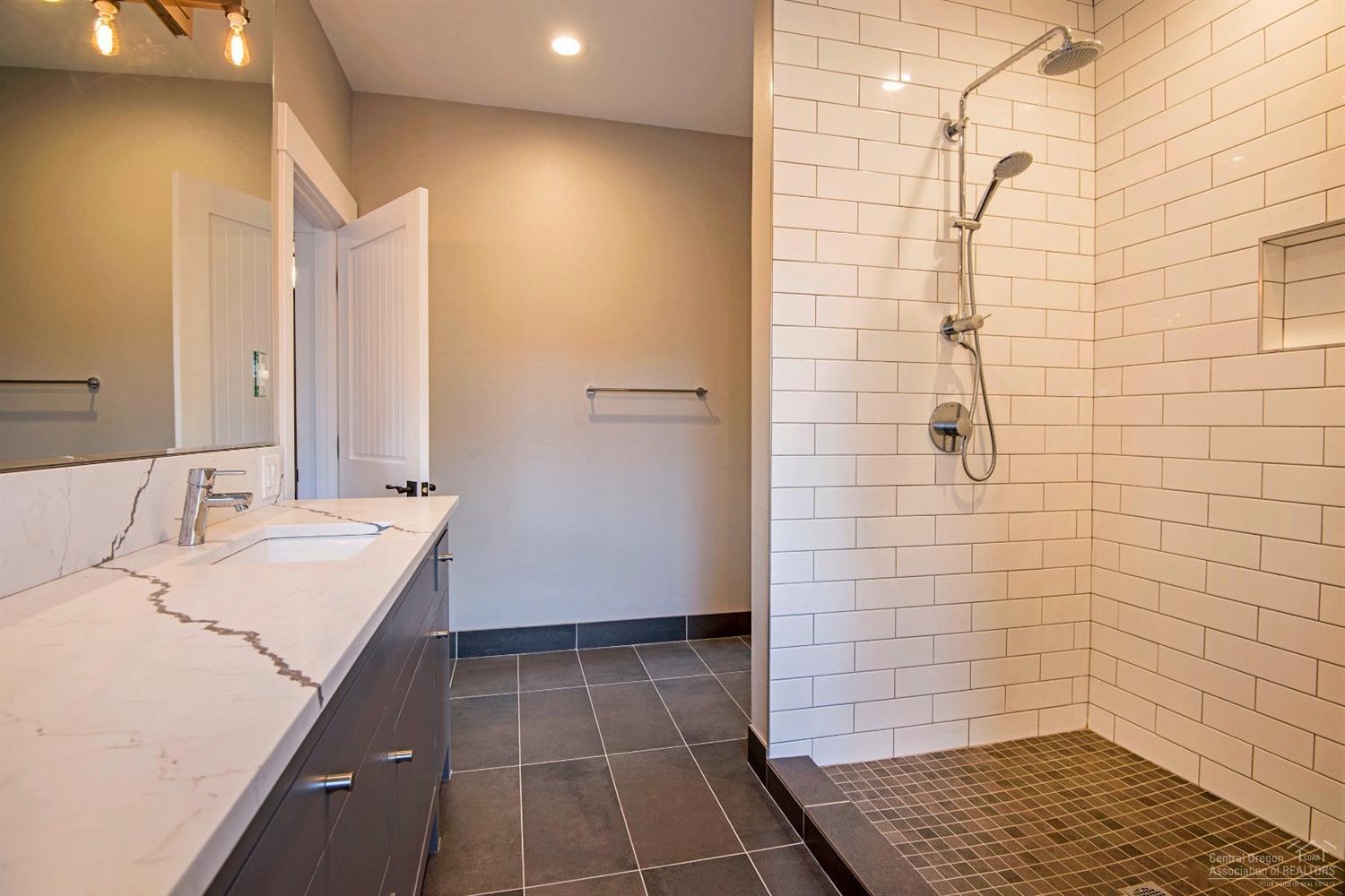 Aspen Lakes Golf Est - Residential