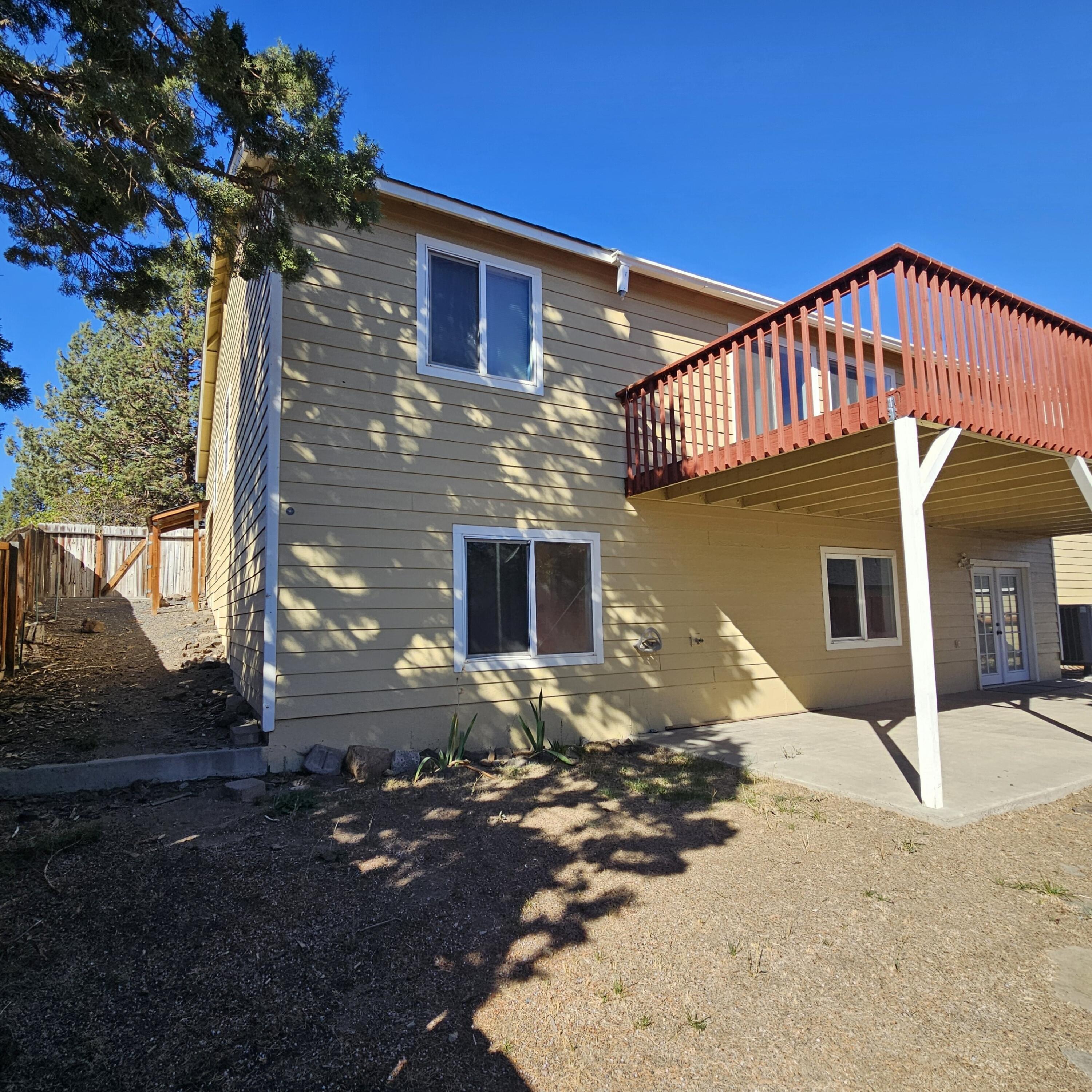 2518 SW 33rd Court