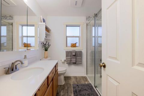 Tiny photo for 17253 Widgeon Drive, Bend, OR 97707 (MLS # 220213908)