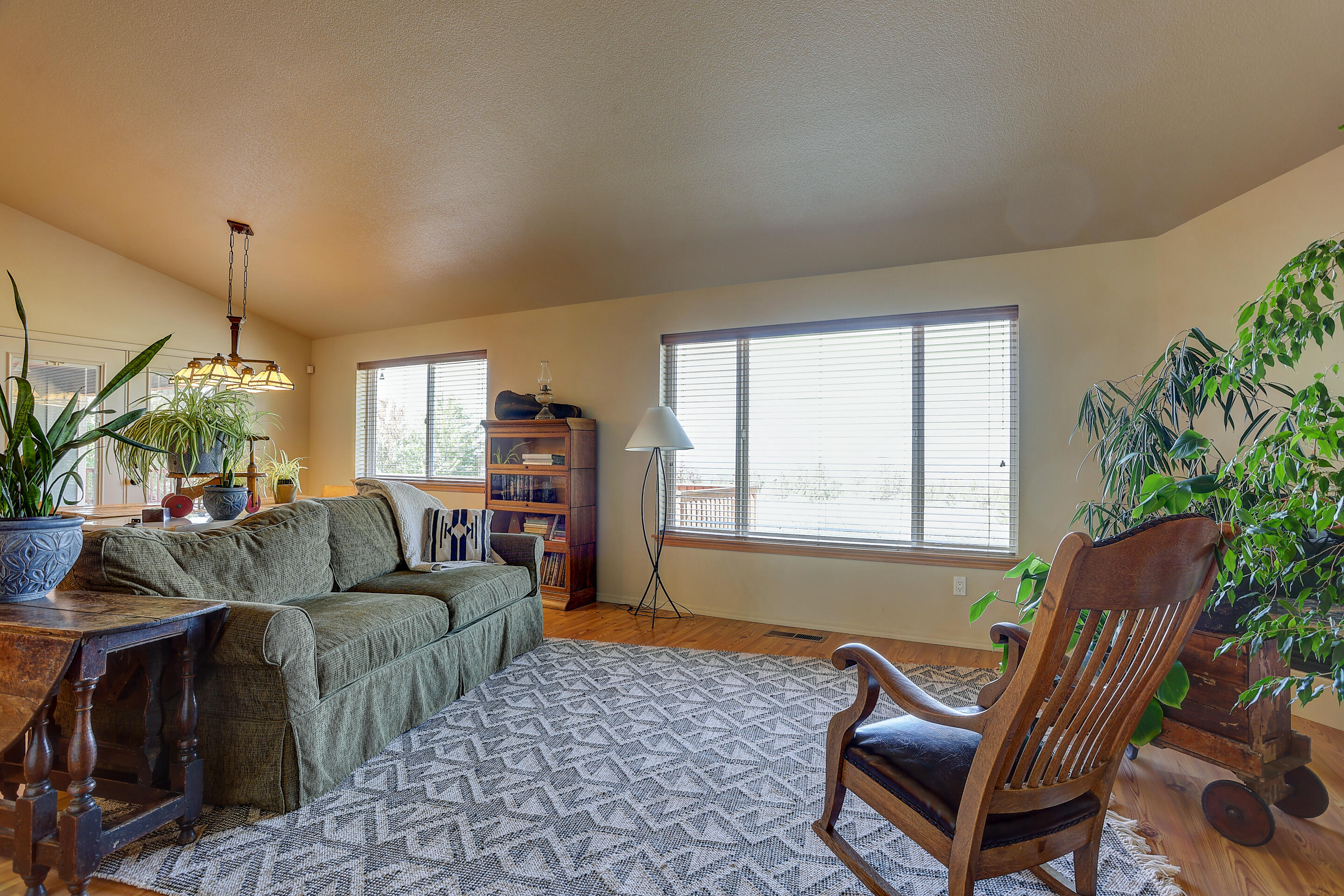 Powell Butte View - Residential