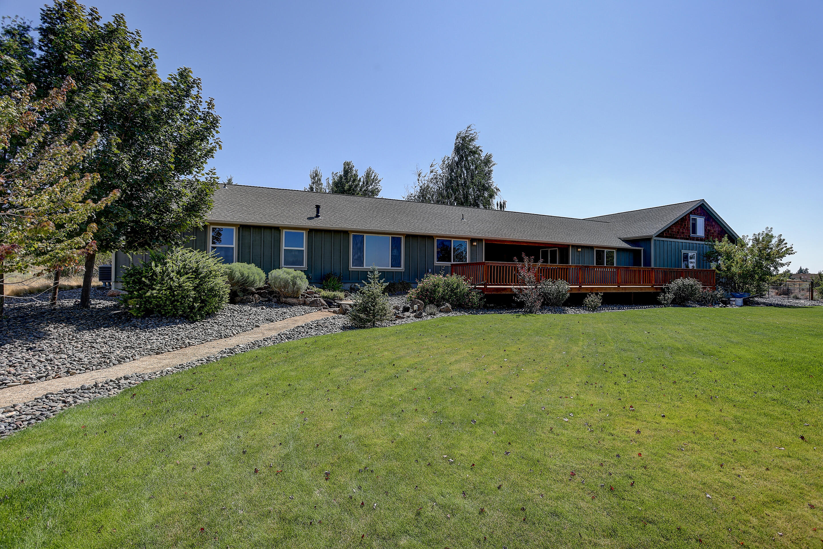 Powell Butte View - Residential