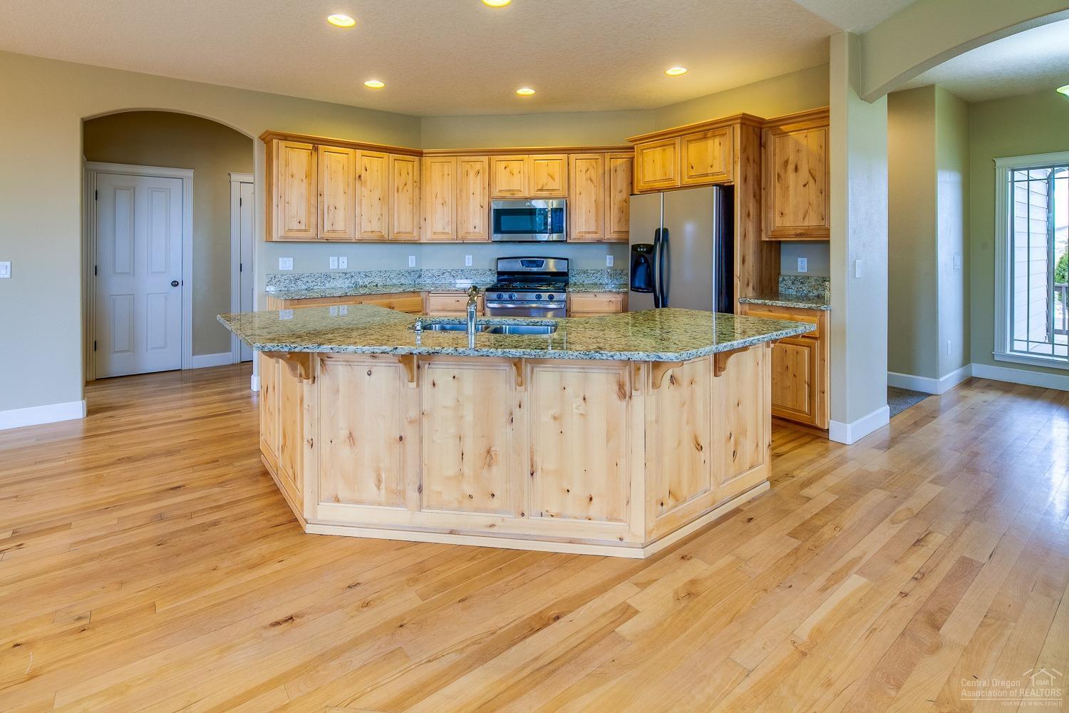 Majestic Ridge - Residential