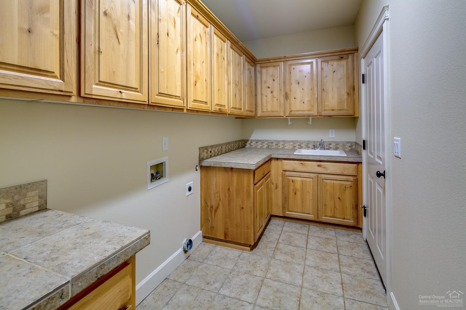 Majestic Ridge - Residential