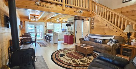 Tiny photo for 17659 Rosland Road, La Pine, OR 97739 (MLS # 220221325)