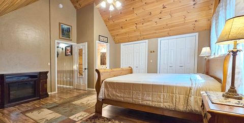 Tiny photo for 17659 Rosland Road, La Pine, OR 97739 (MLS # 220221325)