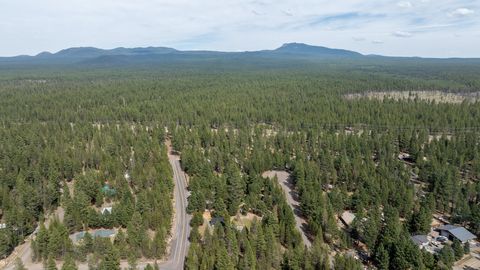 Tiny photo for 17659 Rosland Road, La Pine, OR 97739 (MLS # 220221325)