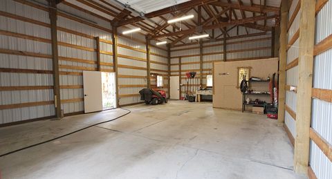 Tiny photo for 17659 Rosland Road, La Pine, OR 97739 (MLS # 220221325)