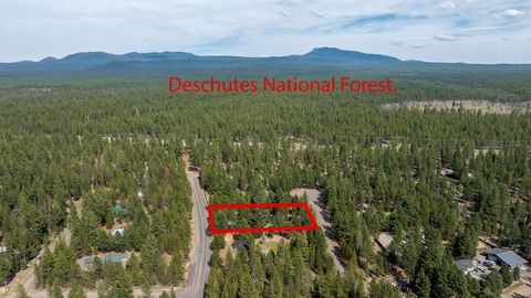 Tiny photo for 17659 Rosland Road, La Pine, OR 97739 (MLS # 220221325)