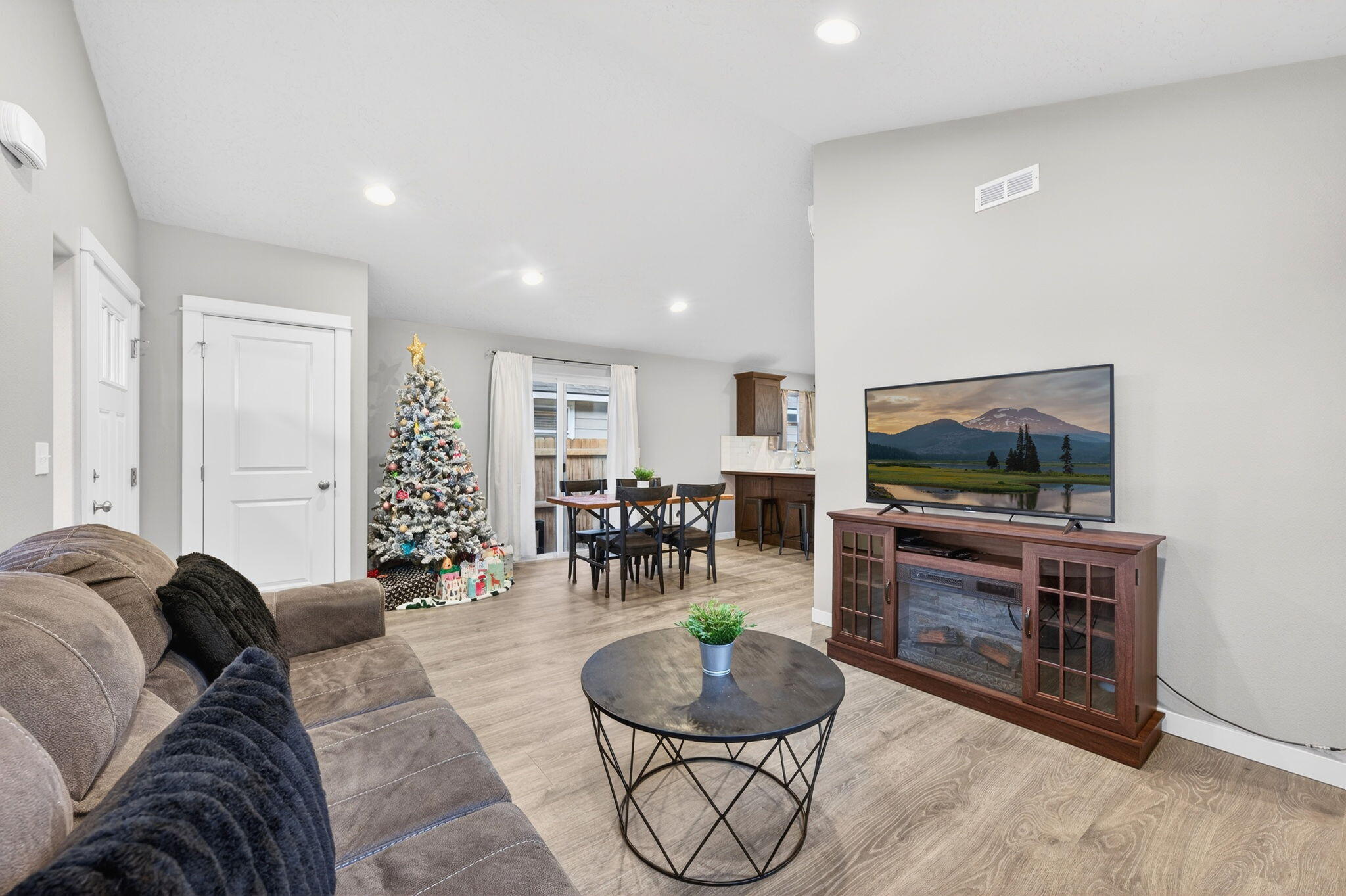 Cinder Butte Village - Residential