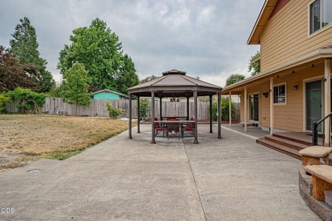 Tiny photo for 2617 SW Florer Drive, Grants Pass, OR 97527 (MLS # 220227391)