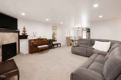 Tiny photo for 2617 SW Florer Drive, Grants Pass, OR 97527 (MLS # 220227391)