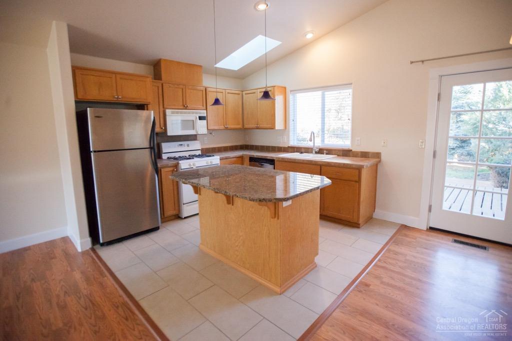 Cascade Peaks - Residential