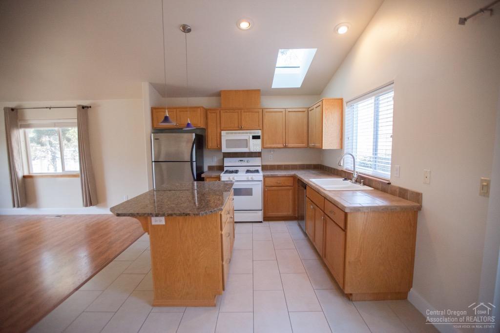 Cascade Peaks - Residential