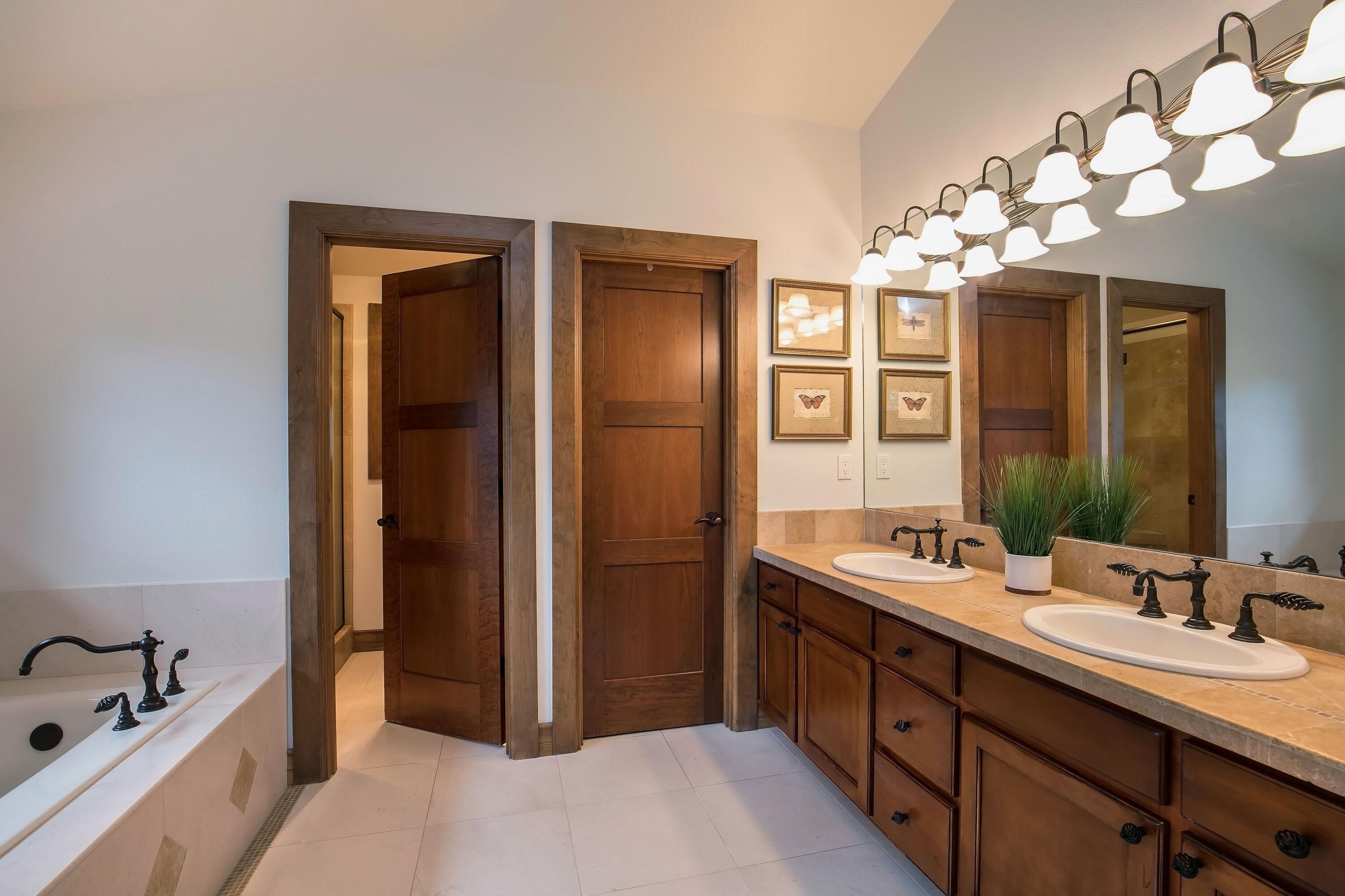 Fairway Crest Village - Residential